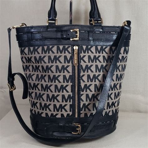 michael kors kingsbury bucket tote|Michael Michael Kors Kingsbury Bucket Bag .